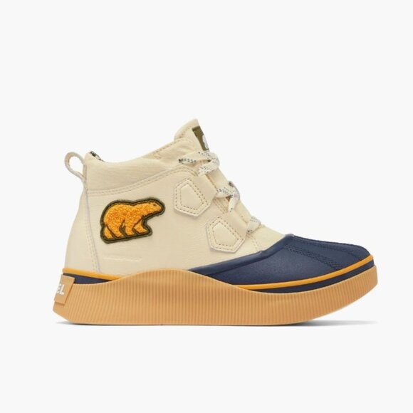 Sorel Out N About IV Classic Waterproof Duck Boot Honey White/ Dark Midnight 6.5 - Picture 2 of 16